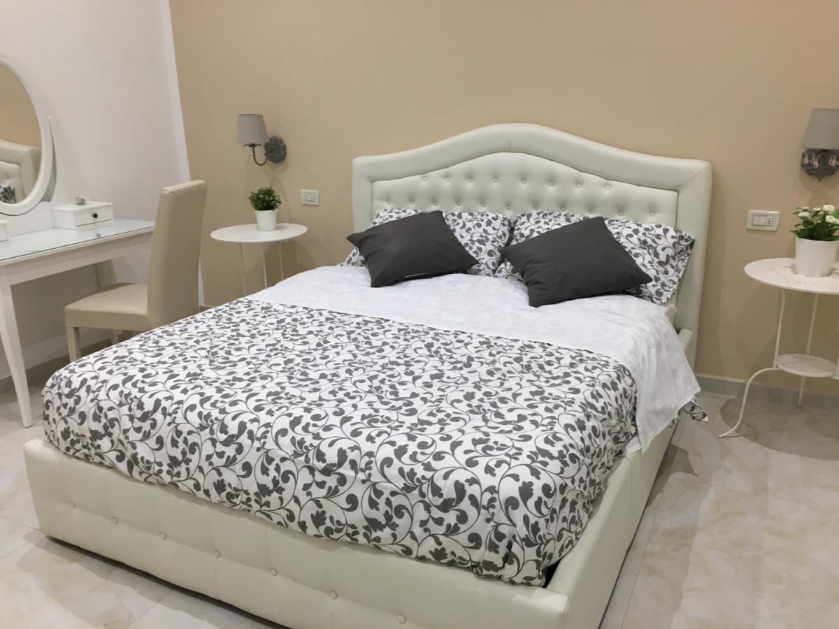 Queen Chic Apartment La Spezia Dış mekan fotoğraf
