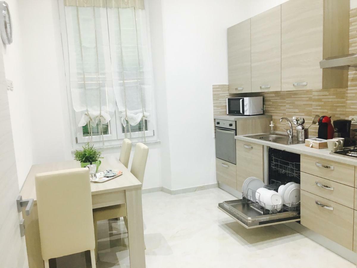 Queen Chic Apartment La Spezia Dış mekan fotoğraf